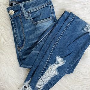 American Eagle Distressed Hem Hi-Rise Jeggings